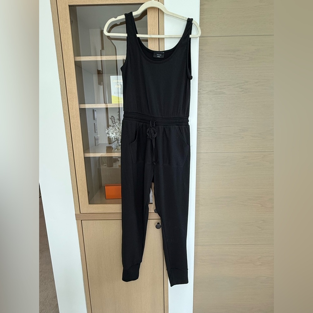 Vici Black Sleeveless Ribbed Jumpsuit size S Excellent like new condition